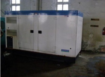 沅江康明斯150kw大型柴油二手发电机组